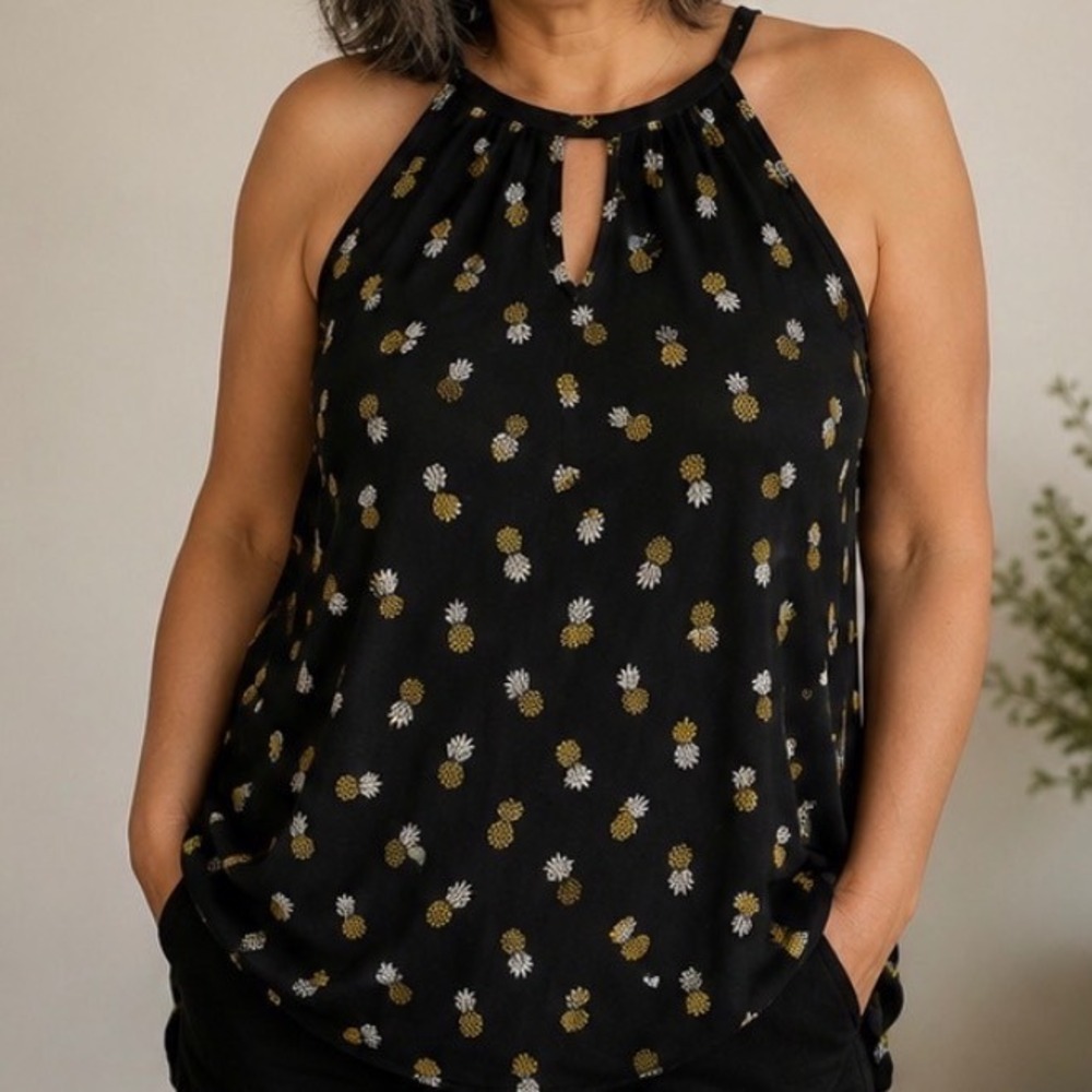 Haute Fox Women's 2X Pineapple Print Halter Top Black Keyhole Back Blouse 0727